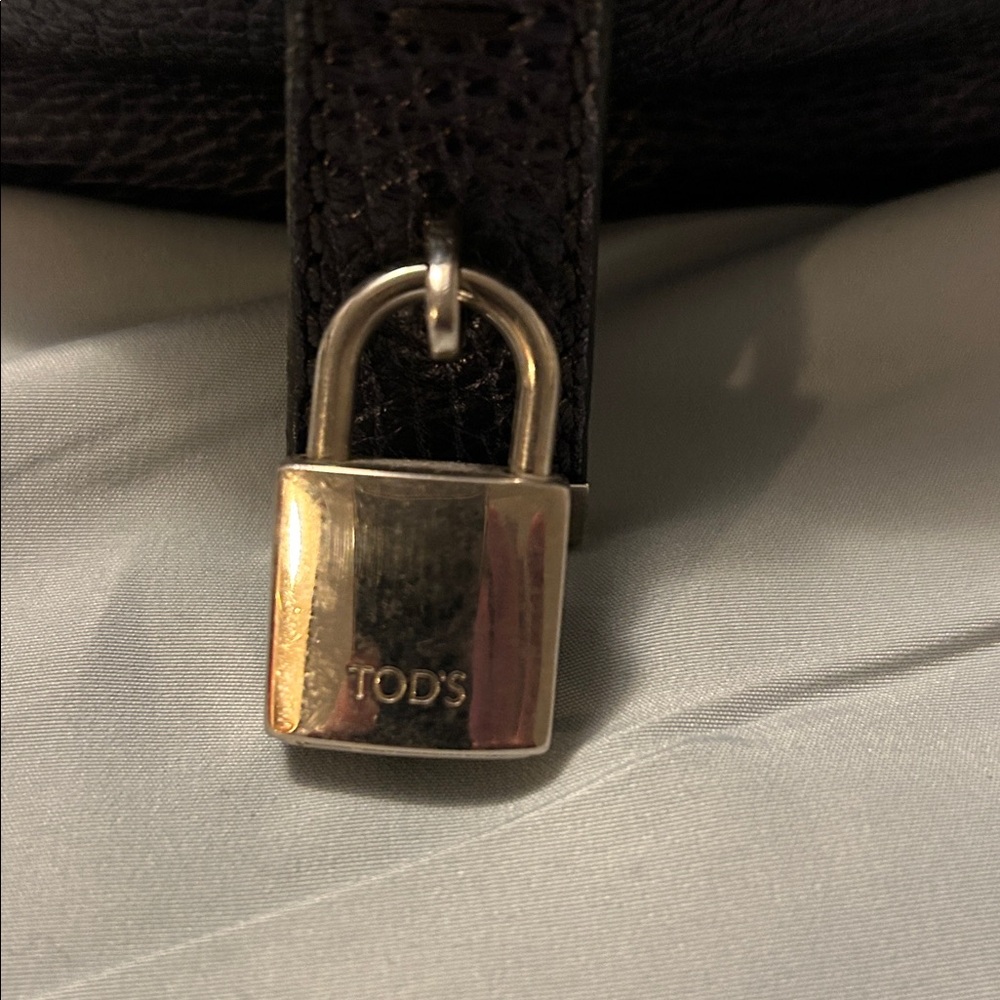 Tod's BLACK METALLIC Pebbled Leather Satchel - Picture 2 of 6